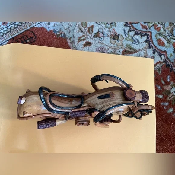 Wooden motor cycle - Picture 5 of 10